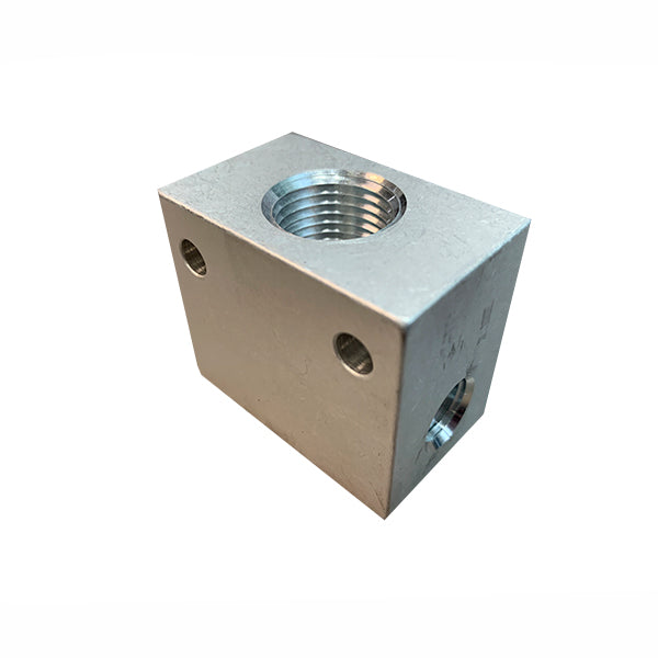 FAB-1-2-8 Manifold Al Fitting
