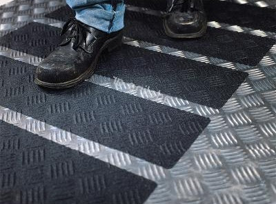 4-INCH 3M 610 Safety Walk Black